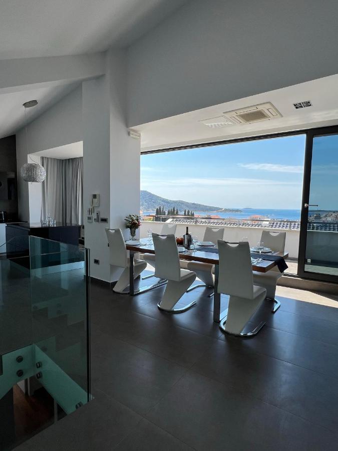 Апартаменти Luxury Laurus Penthouse With Awesome Sea View Примоштен Екстер'єр фото