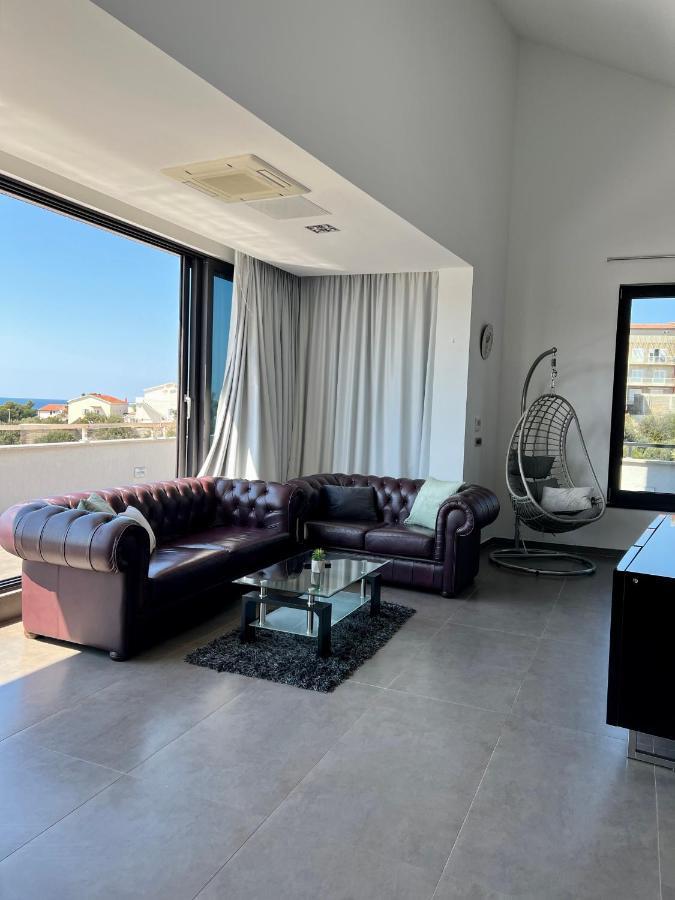 Апартаменти Luxury Laurus Penthouse With Awesome Sea View Примоштен Екстер'єр фото